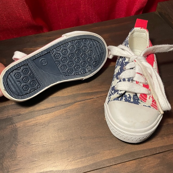 4th of July Toddler shoes size 5 - Picture 2 of 2